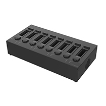 マルチベイバッテリー充電器 Eight Bay
